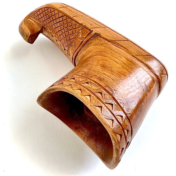 Vintage Hand-Carved Wooden Opanci Boot Figurine Rustic Folk Art Home Decor - Picture 9 of 10